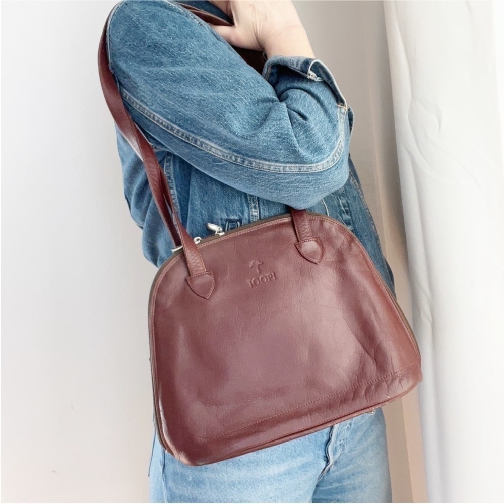 Vintage JOOP Brown Leather Shoulder Bag Full Zip Silver Hardware - Picture 2 of 15
